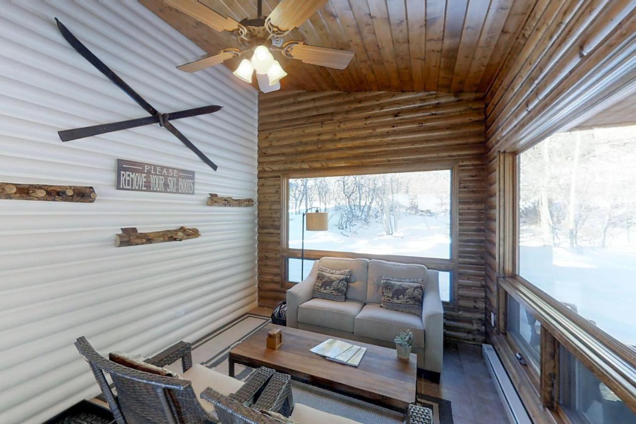 Primrose Cabin Tacoma Exteriér fotografie